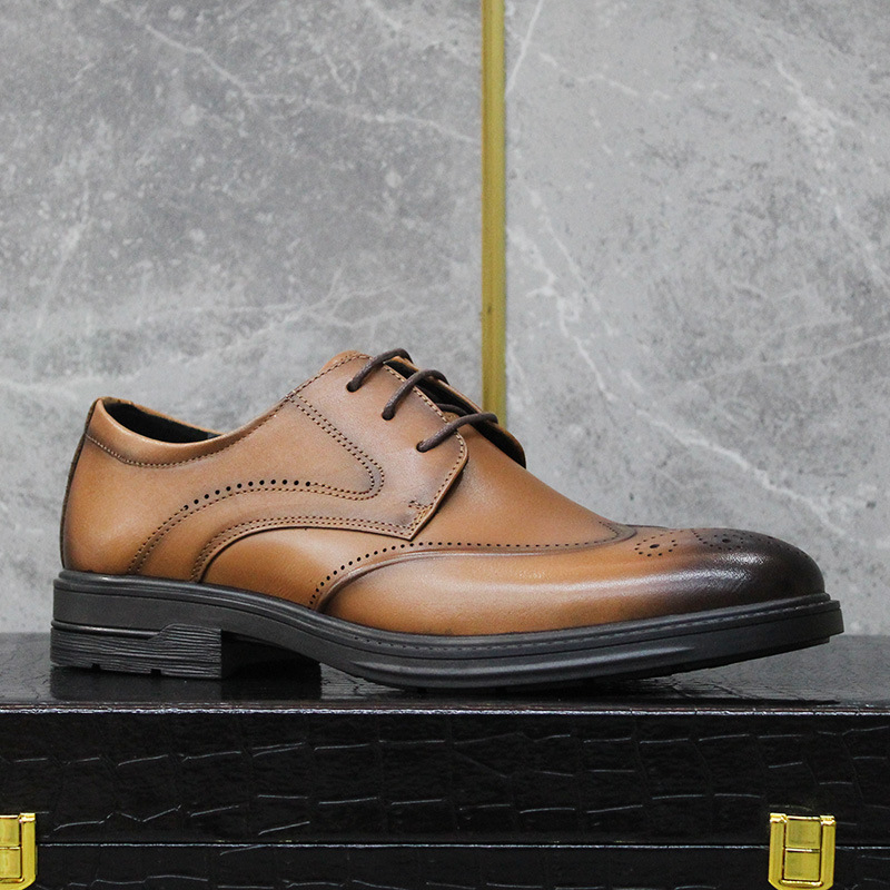 Vyriski formalūs odiniai batai - viršutinis sluoksnis iš pirmosios karvės odos, gumos pada, raišteliai, smailus nosis, pamušalas iš kiaulės odos