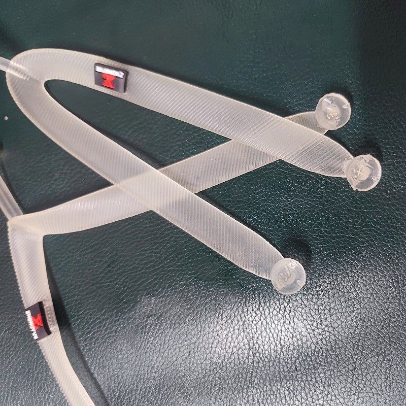 PVC remen za japanke — univerzalni dizajn s tri točke, sprječavanje ispadanja i popravni remen