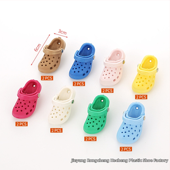 Mini 3D batų gėlių aksesuaras – modelis 06-1; suderinamas su sportbačiais, odiniais bateliais, batais ir sandalais; mini stilius; tinkamas visoms sezonoms