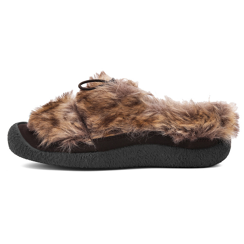 Női meleg slip-on cipő, puha gumi talppal, kerek orrú, felsőrésze szintetikus bőrből, belső műszőrme bélés