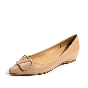 Naiste lameda ninaga kingad, PU ülaosa, madal kont (<3 cm), kummist talp, keskmine vamp avanemine