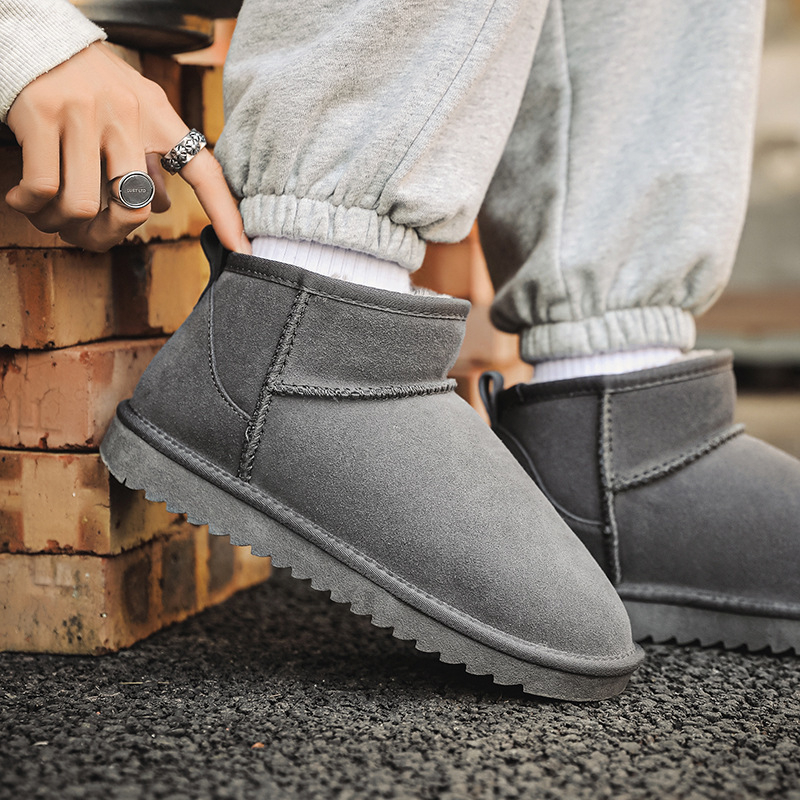 Vyriniai žieminiai batai, karvės odos viršutinė dalis, anti-slip gumos pada, dirbtinis pūkuotas pamušalas, žieminiai batai