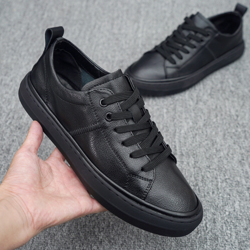 Férfi bőr sportcipő, gumírozott talp, kerek orr, 3–5 cm sarok, PU talpbetét