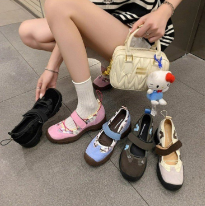 Pantofi casual femei, plat, cu vârf rotund, model cu dungi, talpă din cauciuc groasă, branț EVA