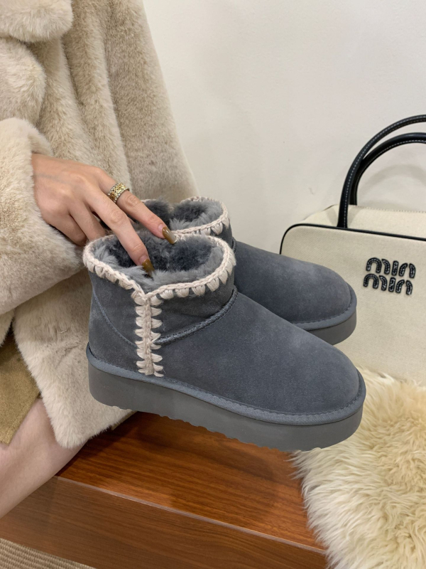 Sniega zābaki sievietēm ar biezu zoli, nubukādas augšdaļa un mākslīgā kažokāda iekšpusē