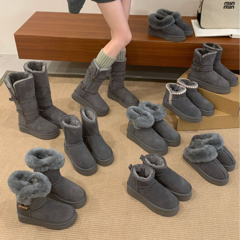 Sniega zābaki sievietēm ar biezu zoli, nubukādas augšdaļa un mākslīgā kažokāda iekšpusē