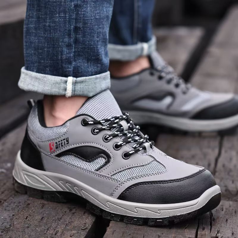 Darbojo apsauginiai batai su plieno pirštu; mikropluošto oda + drobė; žemas viršus; atsparūs smūgiams ir perforacijai; kvėpuojantys; neslidūs