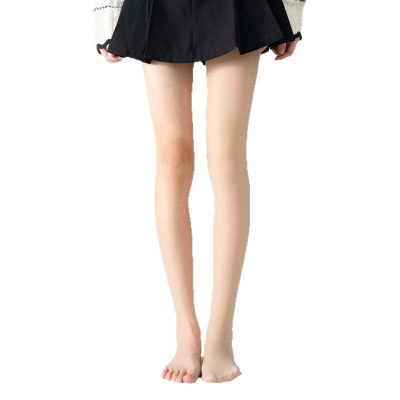 Pančuchy s vysokým pásom z nylonu, mokrý lesk povrchu, hrubšia fleecová podšívka, realistický efekt holých nôh