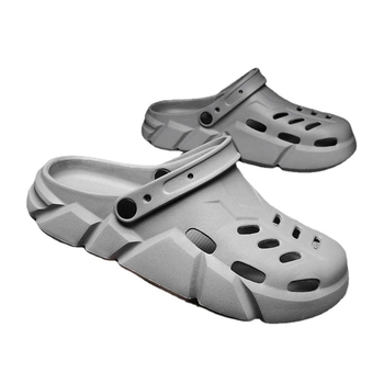 Férfiaknak lyukas cipő, tengerparti stílus, műanyag felsőrész és talp, injekciós talp technológia