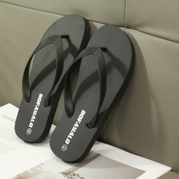 Papuci flip-flop pentru bărbați, versiune coreeană, stil plat; partea superioară PVC; talpă din cauciuc; talpă injectată prin injecție