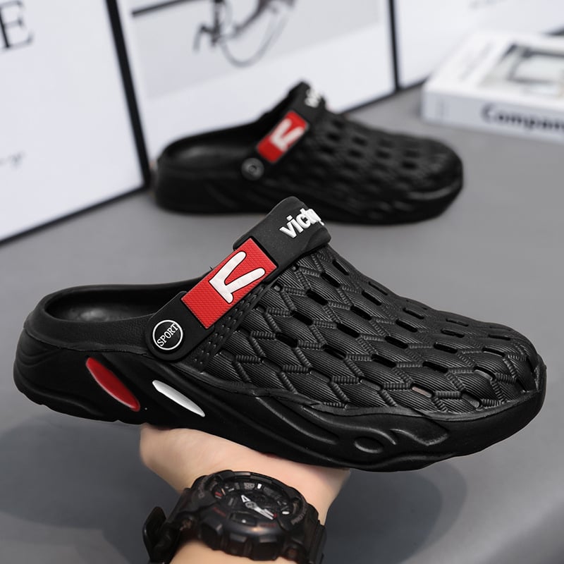 Sandale Crocs-style – partea superioară și talpa din EVA respirabilă, construcție turnată prin injecție, închidere cu cataramă, încălțăminte casual pentru bărbați