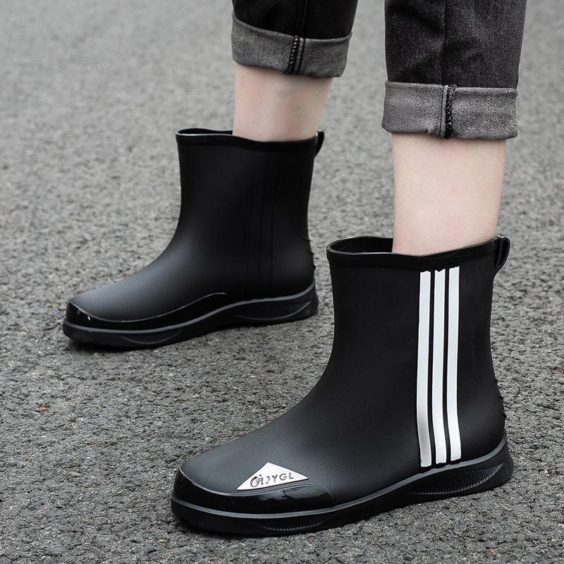 Мъжки ботуши за дъжд до средата на пищяла, PVC горна част, антихлъзгащи и износоустойчиви, цветово съчетан дизайн, инжекционно формована конструкция