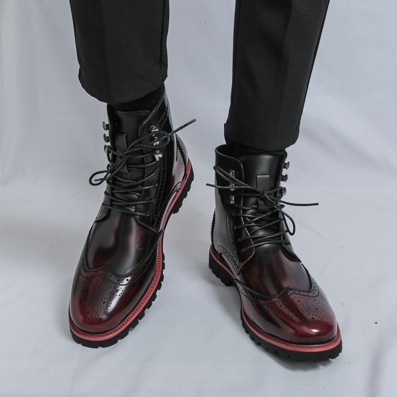 Vyriski aukštų batų iš PU odos, gumos padas, apvalus pirštas, aukštas vamzdis, raišteliai priekyje