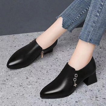 Pantofi dama casual din piele PU, toc mediu 3–5 cm, varf ascuțit, fermoar lateral