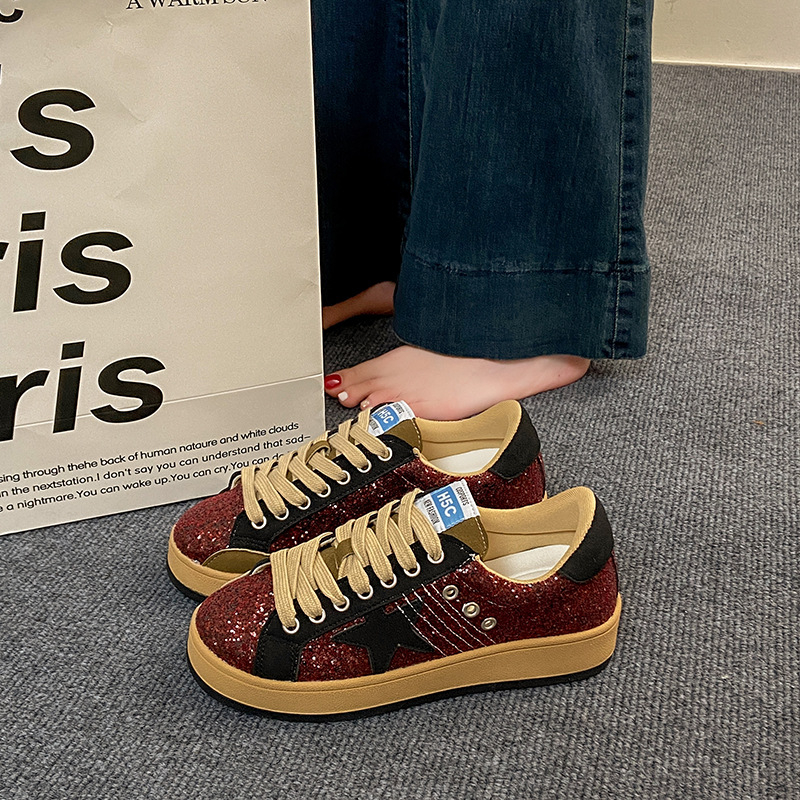 Pantofi sport dama în stil coreean, distressed, cu model de stele, din material textil, talpă din cauciuc, închidere cu șireturi