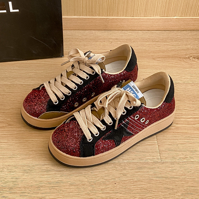 Pantofi sport dama în stil coreean, distressed, cu model de stele, din material textil, talpă din cauciuc, închidere cu șireturi