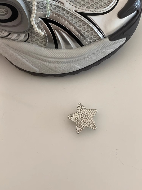 Kurpju sprādze ar pērļu loku, oriģināls dizains, modelis yt0026, piemērots sporta kurpēm, sandālēm un ikdienas apaviem, sievietes ikdienas stils, sezonas: vasara, ziema, pavasaris, rudens