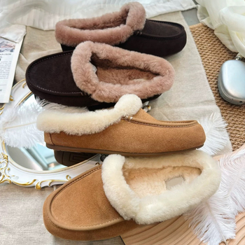 Női mulyák 3-5 cm vastag talppal, kerek orrú, nubuk bőrből, slip-on kialakítás
