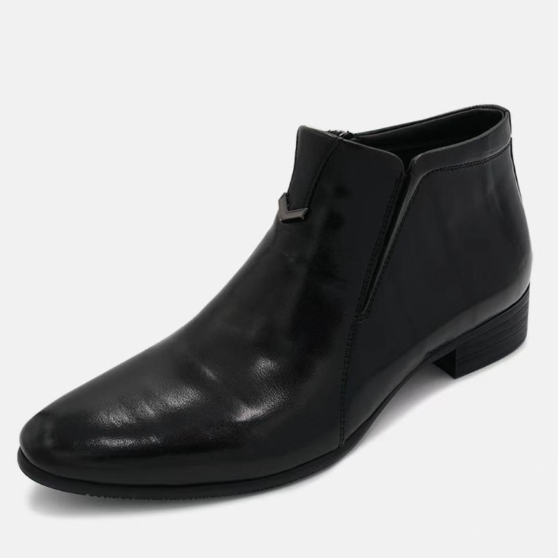 Ανδρικά χειμερινά Chelsea μποτάκια από split δέρμα, σόλα καουτσούκ, μυτερή μύτη, χαμηλό ύψος, επένδυση από συνθετικό βελούδινο ύφασμα