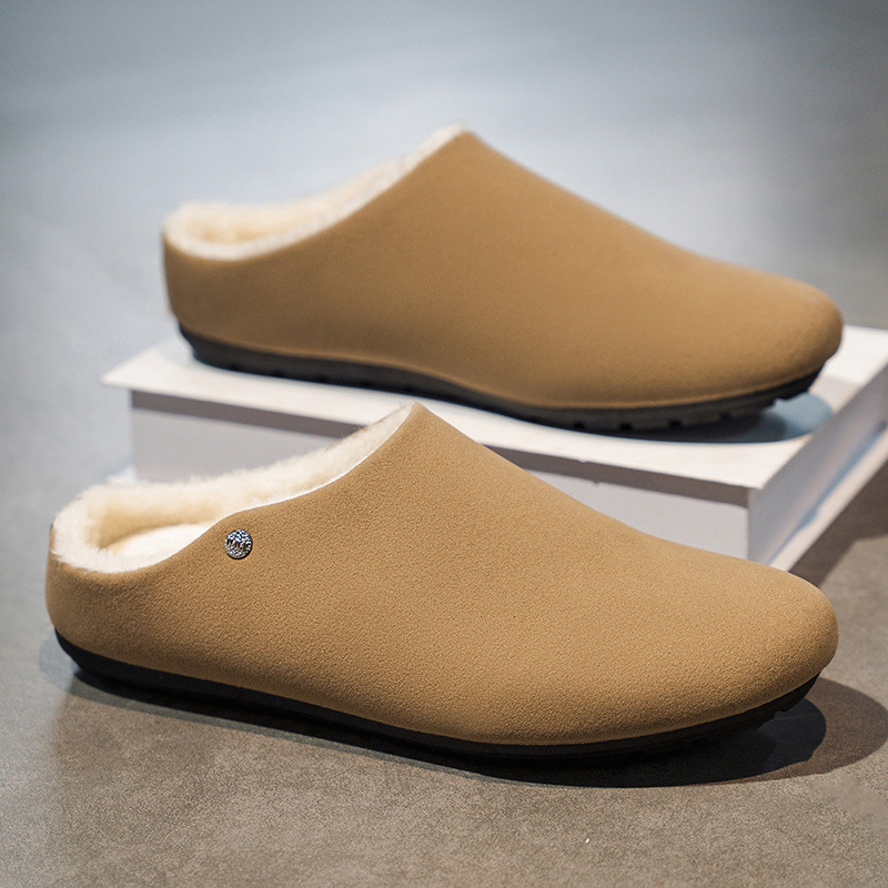 Χειμερινές ανδρικές παντόφλες με επένδυση φλίς – άνω μέρος από συνθετικό δέρμα, σόλα από καουτσούκ, κατασκευή με έγχυση, κλειστά δάκτυλα, slip-on