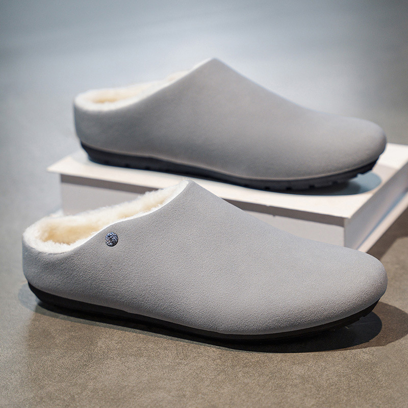 Χειμερινές ανδρικές παντόφλες με επένδυση φλίς – άνω μέρος από συνθετικό δέρμα, σόλα από καουτσούκ, κατασκευή με έγχυση, κλειστά δάκτυλα, slip-on