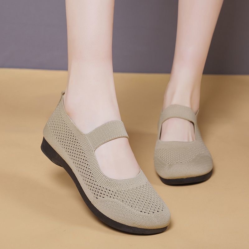 Légáteresztő hálós cipő slip-on Fly weaving felsőrésszel, alacsony profilú, PVC talp