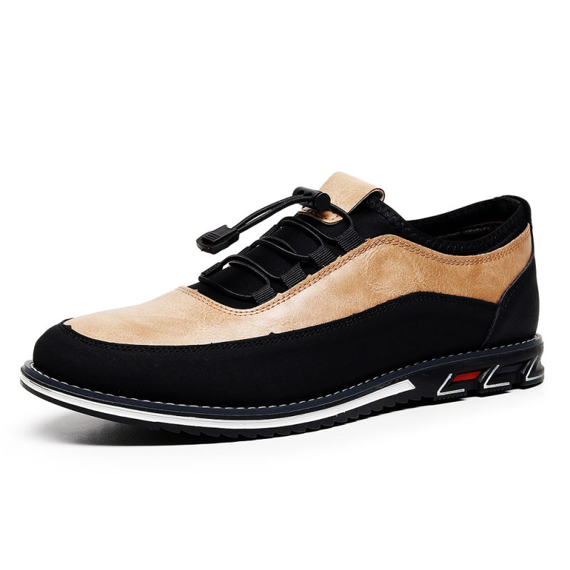 Férfi mokaszinok — lélegző PU felsőrész, PU talpbetét, gumírozott talp, slip-on, alacsony sarka