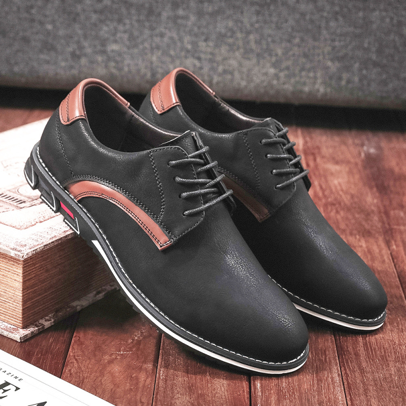 Férfi mokaszinok — lélegző PU felsőrész, PU talpbetét, gumírozott talp, slip-on, alacsony sarka