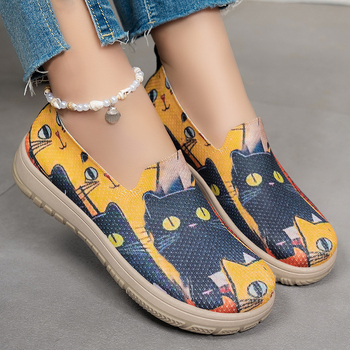 Női tavaszi slip-on vászoncipő, kerek orr, vászon felsőrész, alacsony sarok 1–3 cm, PVC talp
