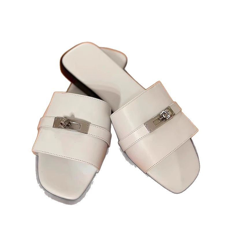 Sandaļi ar vienu siksnu, PU augšdaļa, mākslīgās ādas odere, gumijas zole, plakanā papēdis