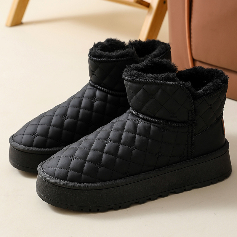 Talvesussid PU ülaosaga, siseruum kunstliku lühikese karvaga, soe ja mugav, madal konts, PVC talla, 1–3 cm konts, talv 2024