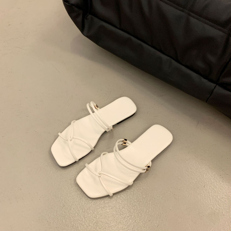 Sandales ar plakanu zoli un kvadrātveida purngalu, PU augšdaļa, PU zole, auduma odere