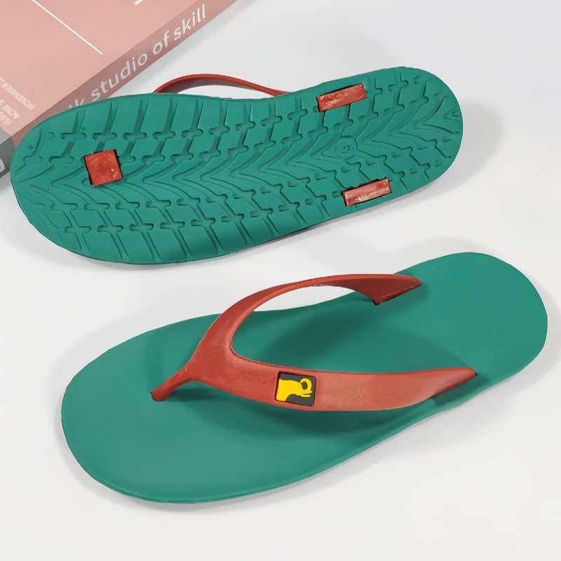 Férfi flip-flopok, nyitott lábujjak, strand-stílus, PVC felső rész, vulkanizált gumitalp, csúszásmentes, gyorsan száradó, könnyű