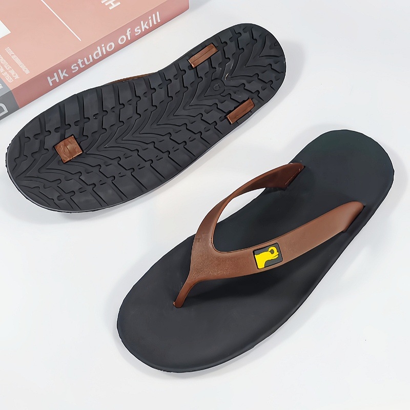 Férfi flip-flopok, nyitott lábujjak, strand-stílus, PVC felső rész, vulkanizált gumitalp, csúszásmentes, gyorsan száradó, könnyű