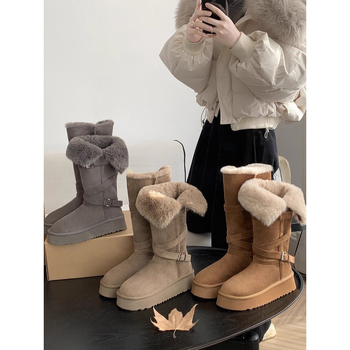 Sieviešu sniega zābaki, velūra augšdaļa, bieza zole, kokvilnas odere, augsts kāta augums, dziļš atvērums