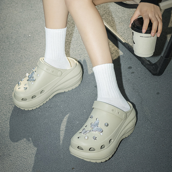 Sieviešu Crocs stila sandales, EVA augšējā daļa un EVA zole, 5 cm bieza zole, pretslīdēšana, injekcijas formēta zole