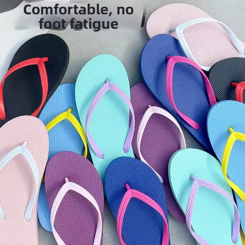 Flip‑flopi ar PVC augšējo daļu, gumijas putas zole, injekcijas veidota zole, zoles biezums 0–3 cm, aizvērums ar pirkstiem