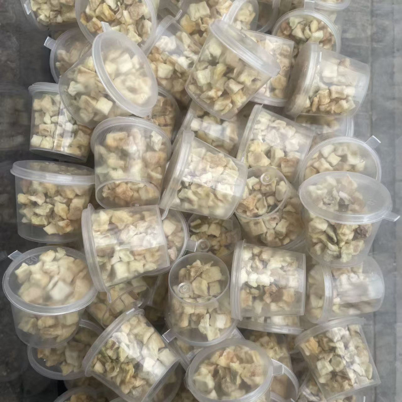 Hernetkarbi toiduk: dehüdrataeritud ja külmkuivatatud, kõrge kaltsiumi sisaldus, kuivatatud kala ja krevett, suhkruvabad kookoshelbed