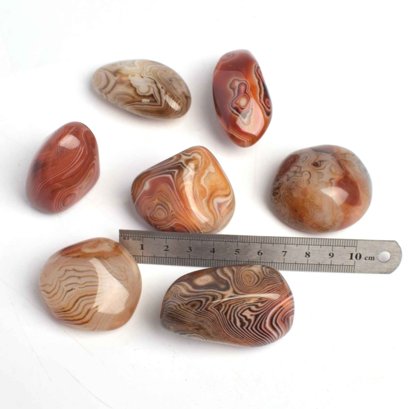 Poliruotas agato dekoratyvinis žvyras akvariumams (Medžiaga: agatas; Stilius: kinietiškas; Pagrindinis naudojimas: dekoracija)