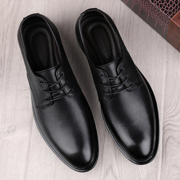 Férfi formális bőrcipő – Elsőréteg marhabőrből készült felsőrész, Gumírozott talp, Elasztikus pántos zárás, Kerek orr