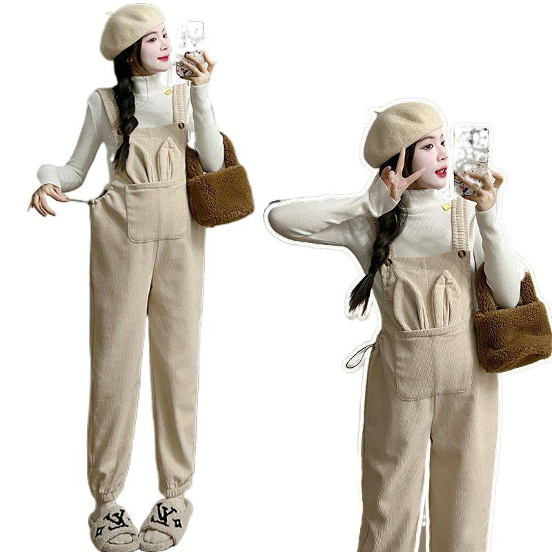 Nėščios moters kombinezonos su petnešomis — 3/4 ilgio kelnės, Chenille audinys, elastanas <30%, mikroelastinis, laisvas kirpimas