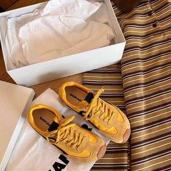 Naised Forrest Gump stiilis vabaaja sneakersid, hingav disain, lukk, madal ülaosa, kummist tald