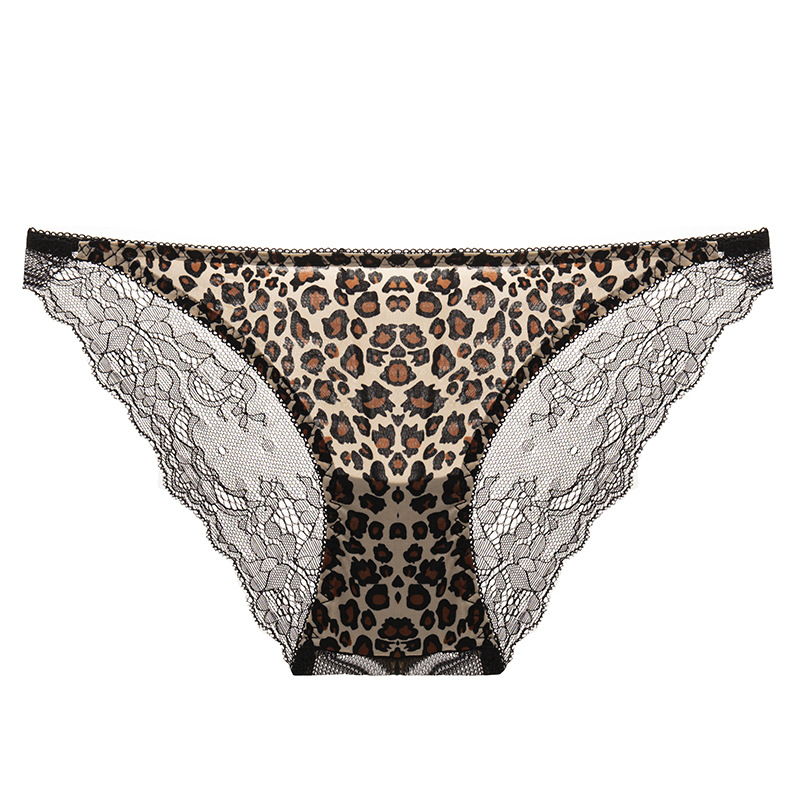 Ženske gaćice s leopard printom i čipkom, niski struk, prozračna Ice Silk tkanina, pamuk podstava, crna