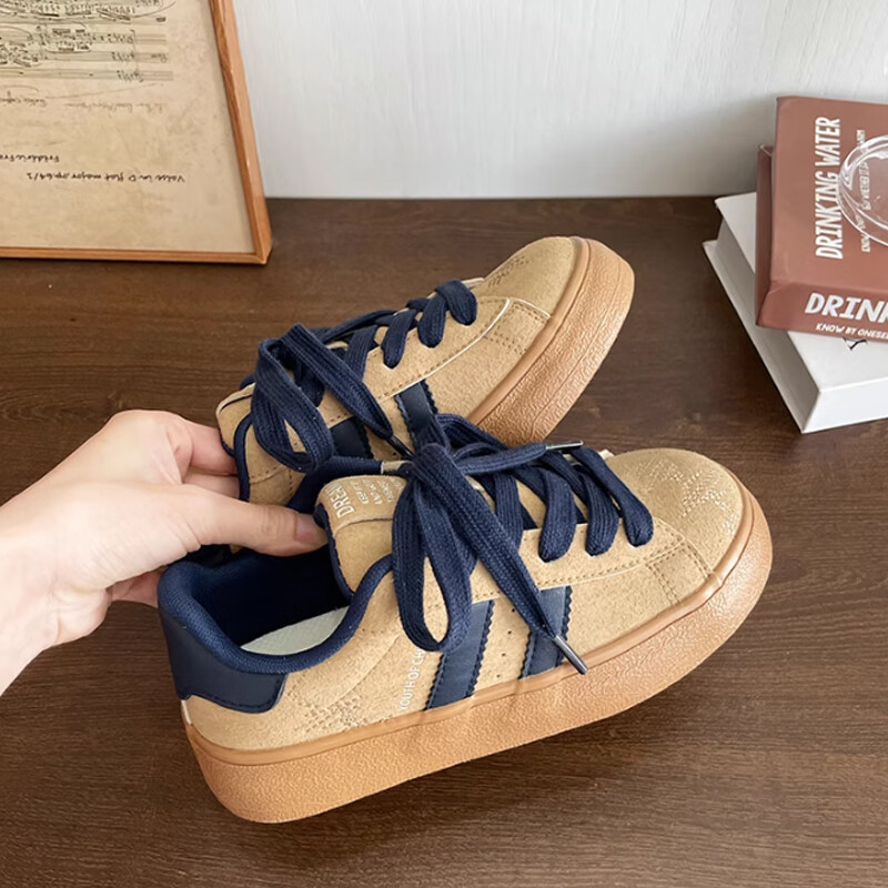 Naiste Korea stiilis vabaaja sportlikud jalanõud paksu tallaga, PU ülaosa, hingav võrkvooder, nöörid, madal profiil