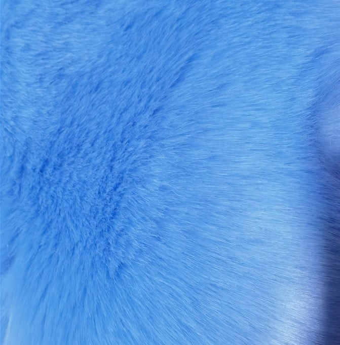 Moterų dirbtinio kailio švarkas – lapės kailio imitacija, įprasta ilgio, ilgos rankovės, pusiau atidarytas apykaklė, gatvės hipster stilius, rudens–žiemos 2023