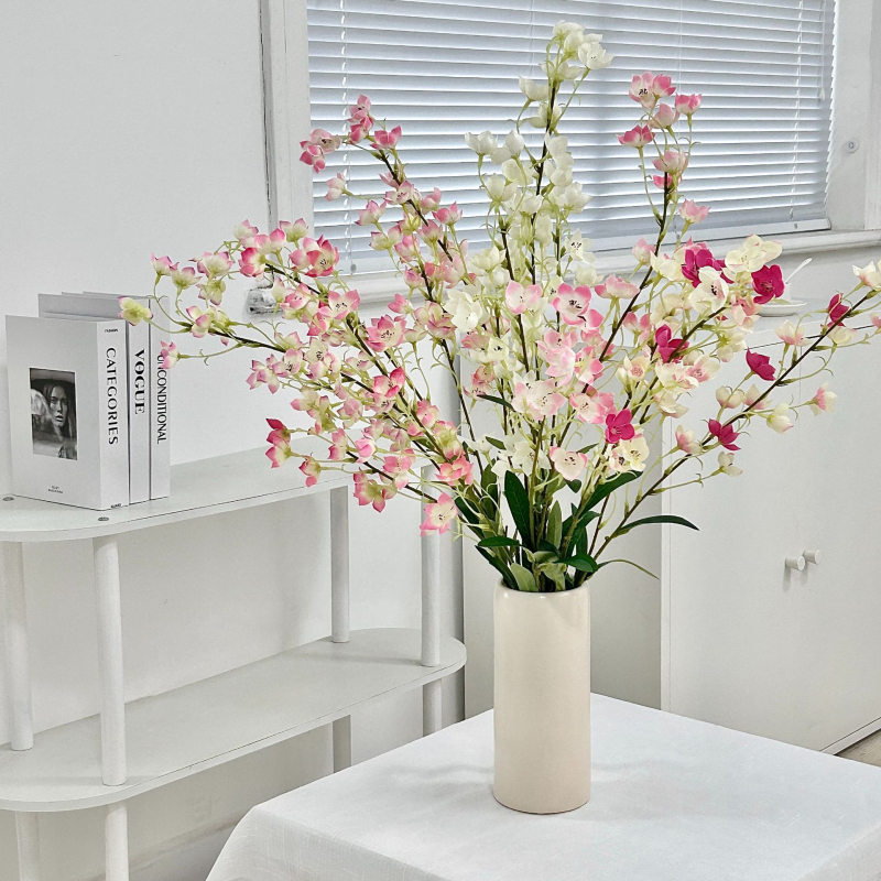 Umjetni cvijet od satena, Lily of the Valley sorta, jedna grančica, za vjenčanja, vanjsku upotrebu, rekviziti za fotografiju, kućni dekor