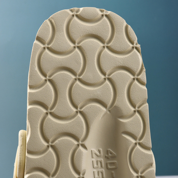 Bece férfi EVA szandálok, zártujjú, vastag talpú, egy darabból öntött konstrukció