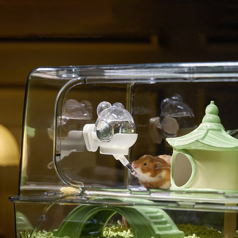 Μπουκάλι νερού για μικρά κατοικίδια με στερέωση στον τοίχο και κενού σχεδιασμό — Υλικό: ABS/PP/PC/Glass; Μάρκα: lonppet; Αριθμός προϊόντος: AL49; Κατηγορία: Εργαλεία σίτισης κατοικίδιων; Διεθνείς εξαγωγές: Ναι