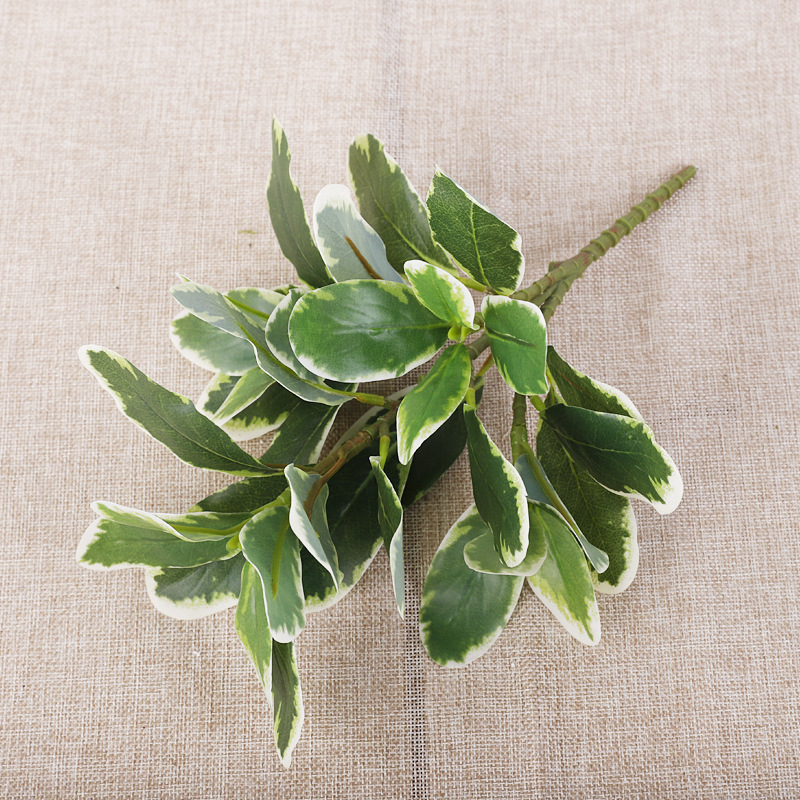 Umjetna banyan biljka sa zlatnim naglascima - Qihao Plastika, Raznolikost 3385491, Težina 32 g, Proizvodnja: Drugo