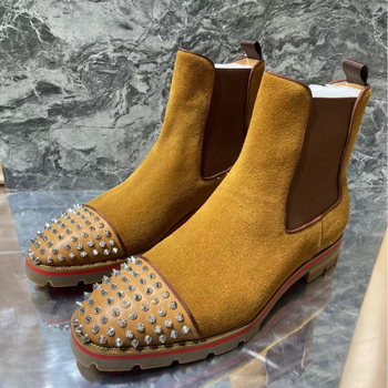 Férfi bakancsok PU felső rész, gumitalp, belső talp natúr bőr, középmagas szár, alacsony sarok